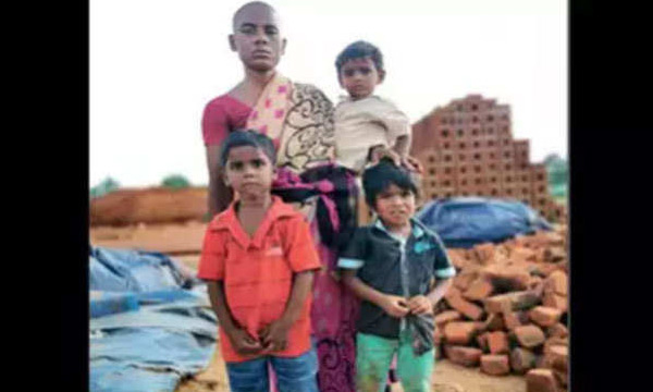 neck deep in debt , husband suicide ; Widow sells her hair for Rs 150 to feed 3 kids