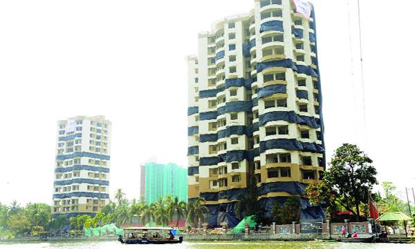 Maradu flat demolition : Two highrises to be razed today

