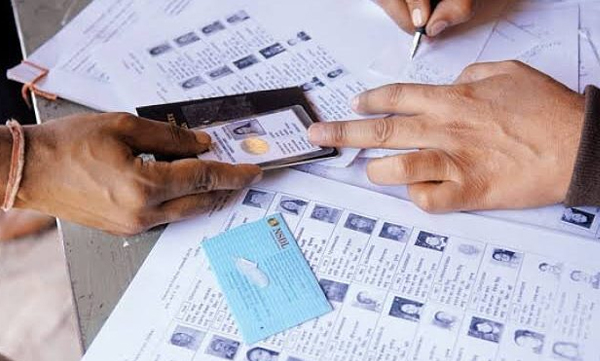 voters id and adhar card linking law is coming 