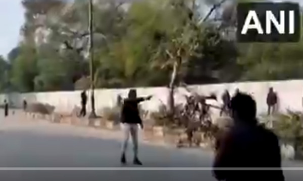 Man brandishes gun near Jamia