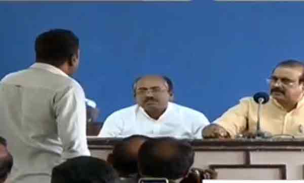 case against journalist t p senkumar