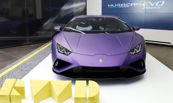 lamborghini-huracan-evo-rwd-launched-in-india-