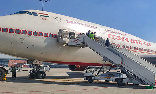 Will help to evacuate Pak students stranded in Wuhan: MEA