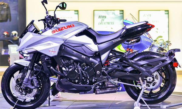 auto-expo-2020-suzuki-katana-