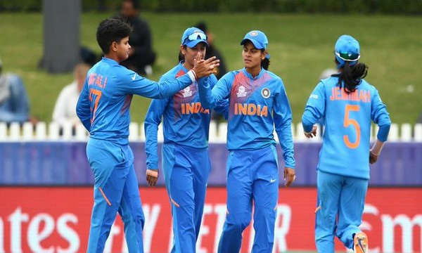 india win womens t20 worldcup enter semifinal
