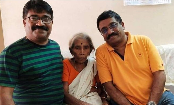 music director sarath mother passed away 