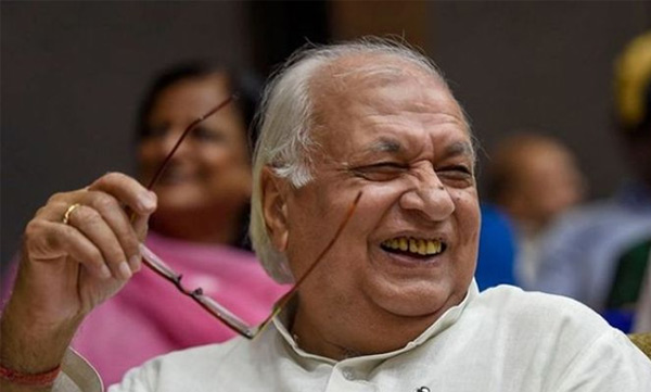 Governor Arif Muhammed Khan continuously violates Coivid 19 restrictions 