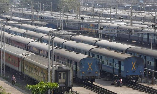 covid 19 outbreak list of train canceled 