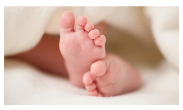 man take delivery of lover, watching you tube video