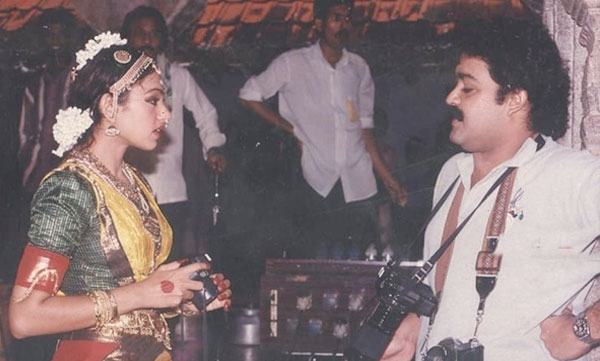shobana mohanlal rare photo