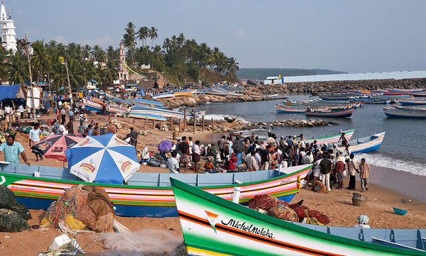 clash between police and fishermen