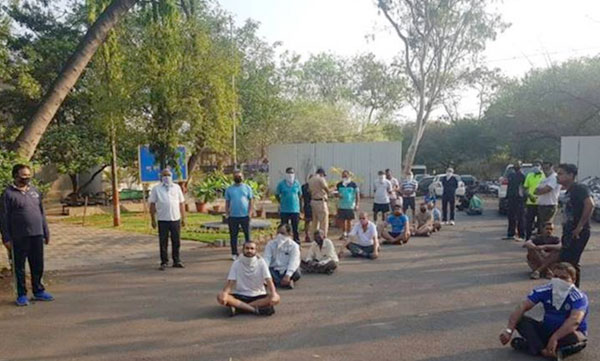 Video of lockdown violators made to do yoga in Pune