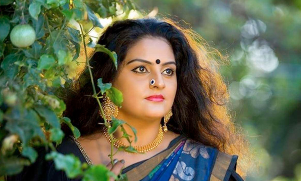 serial actress suchithra 