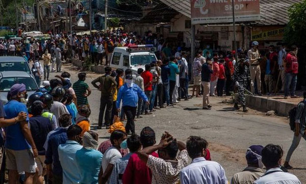 andra gives duty to teachers for regulating liquior shop ques 