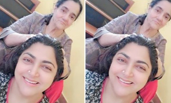 artist Khushbu share her photo