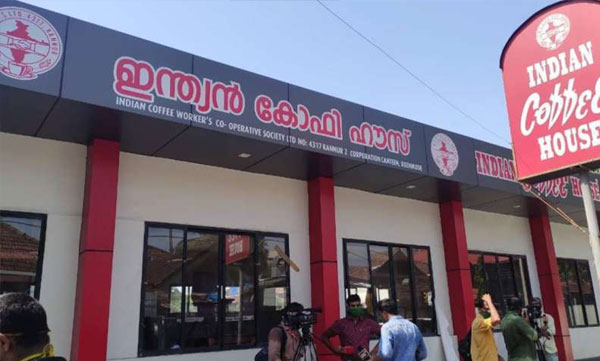 indian coffee house lock down violation kozhikode 