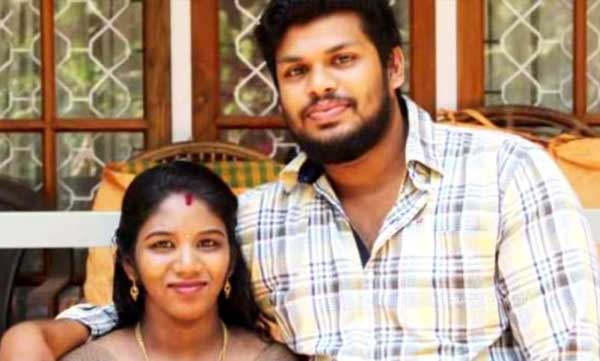 sooraj took lic on uthra's name