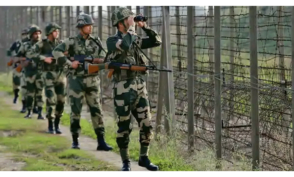 india strengthen army on border