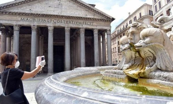 itali opens borders to europe with no quarantine