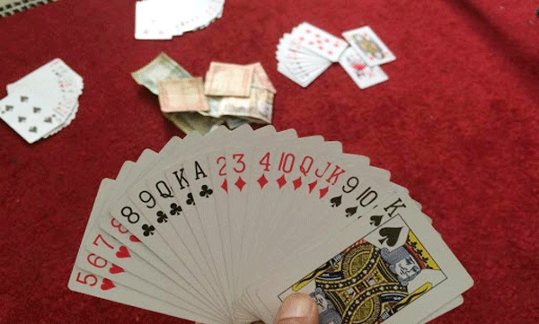 card game, police get 9 lakhs as reward