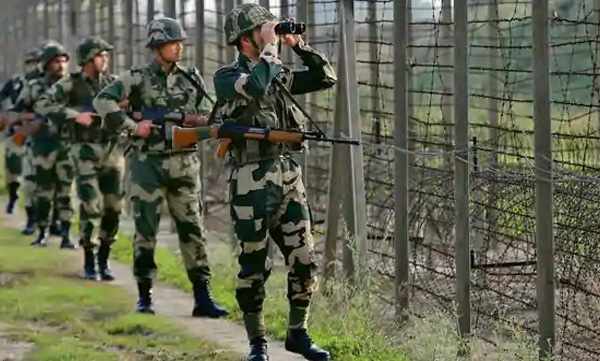 pak army attack one jawan died and three got injuried