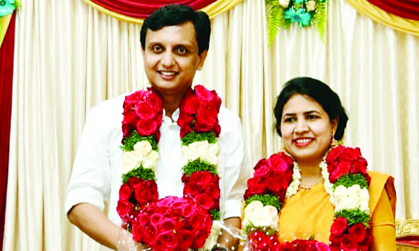 രണ്ടു വിവാഹം ക്ലിഫ് ഹൗസിലും ഒന്ന് റോസ് ഹൗസിലും; മുഖ്യമന്ത്രിമാരുടെ ഔദ്യോഗികവസതി വിവാഹവേദിയാകുന്നത് മൂന്നാംതവണ ;  മുഖ്യമന്ത്രിമാരായിരിക്കേ മക്കളുടെ വിവാഹം നടത്തിയവര്‍ ഏഴ്