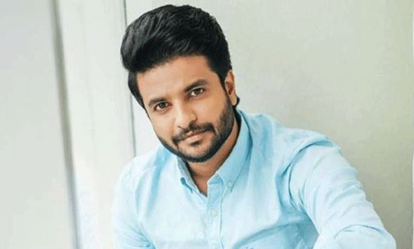 sidhu panakkal against neeraj madhav