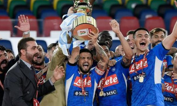 Napoli beats Juventus on penalties