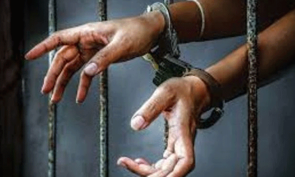 girl suicide, mother got arrested 