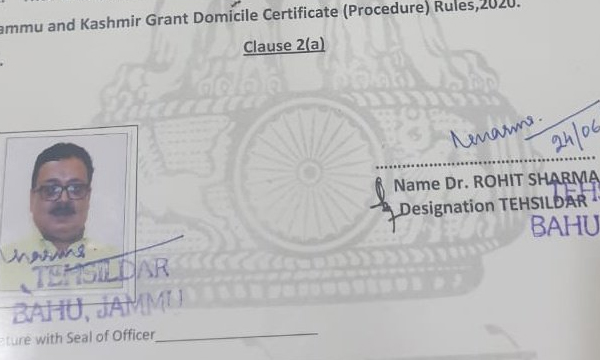 IAS officer among 25,000 people granted domicile certificates in J-K