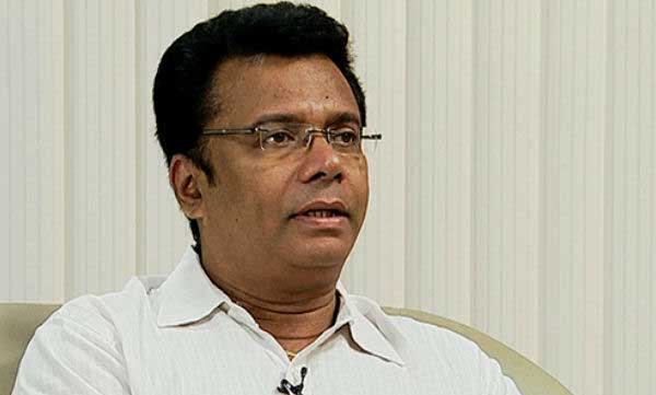 actor nandu about his family
