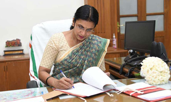 Kottayam District Collector's covid result is negative