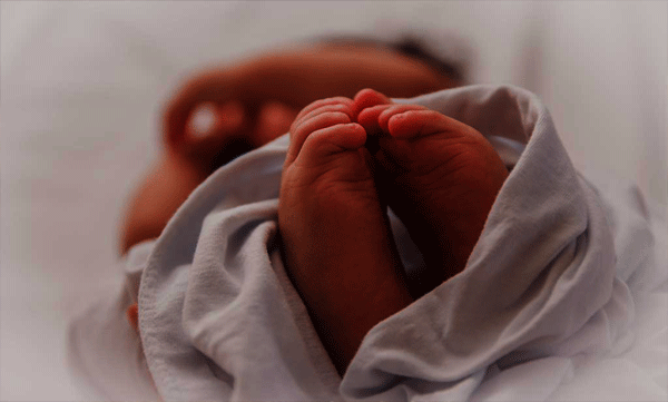 mother lied over baby, died