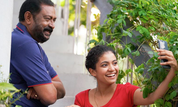  boney kapoor to remake malayalam movie helen in hindi starring janhvi kapoor