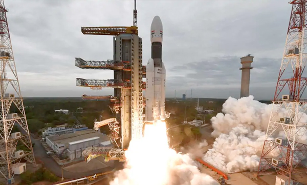 pragyan rover intact on moon s surface says chennai techie