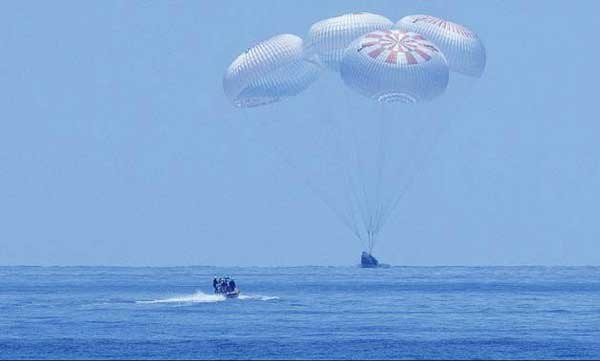 SpaceX Capsule With NASA Astronauts Returns To Earth