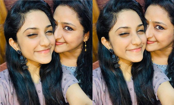 praveena wish daughter's birthday