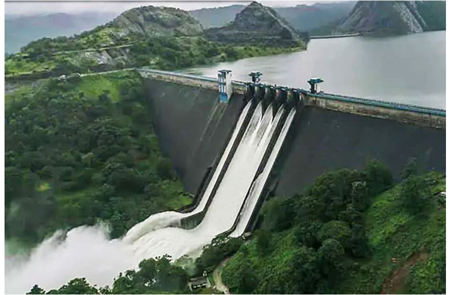 Mullapperiyar water level increasing