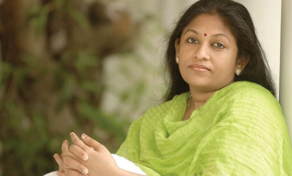 k r meera's facebook post about mgu issues