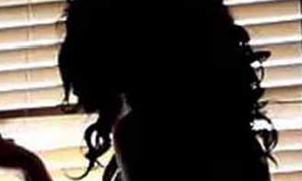 Woman honeytraps man who taunted her