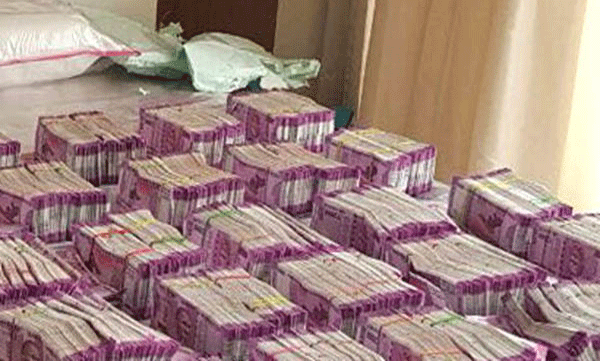 income tax raid in bhopal 
