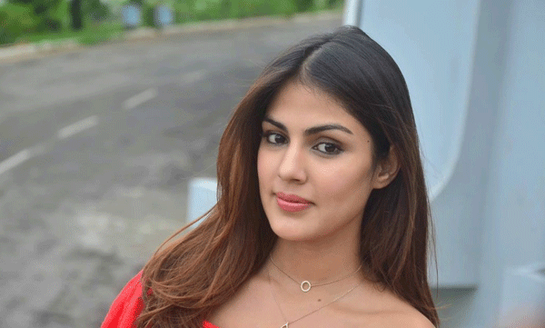 ria chakraborty ,marijuana use