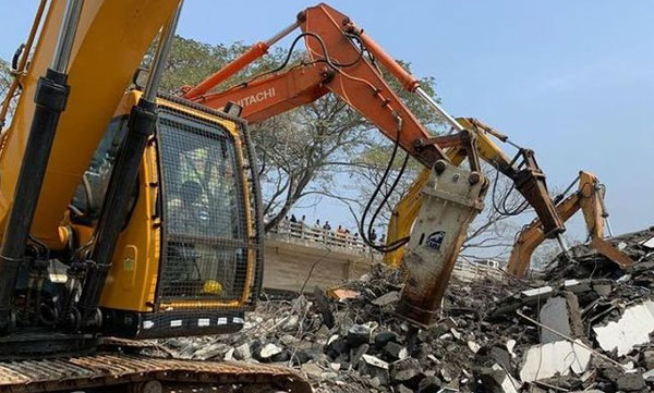 maradu removal alfa serene flat