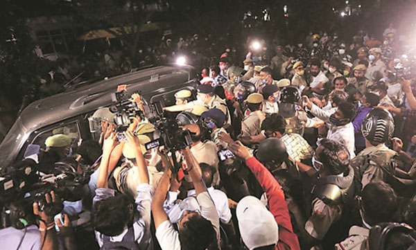 body of up gang attack victim cremates
