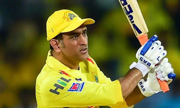 dhoni near to records in ipl 