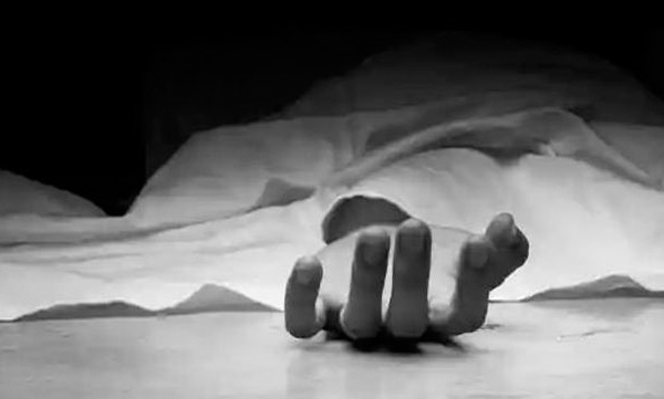 father killed daughter with cricket stump 