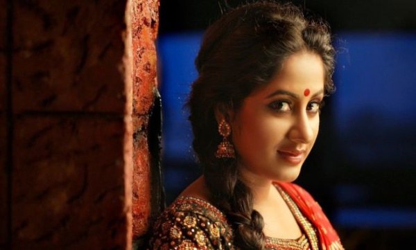 Actress jyothi krishna about salim kumar
