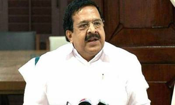ramesh chennithala on walayar case