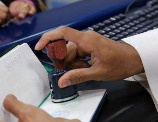 Kuwait,  vsiting visa people should leave country 