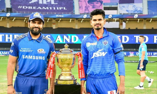 ipl 2020 delhi capitals won the toss and select to bat first 